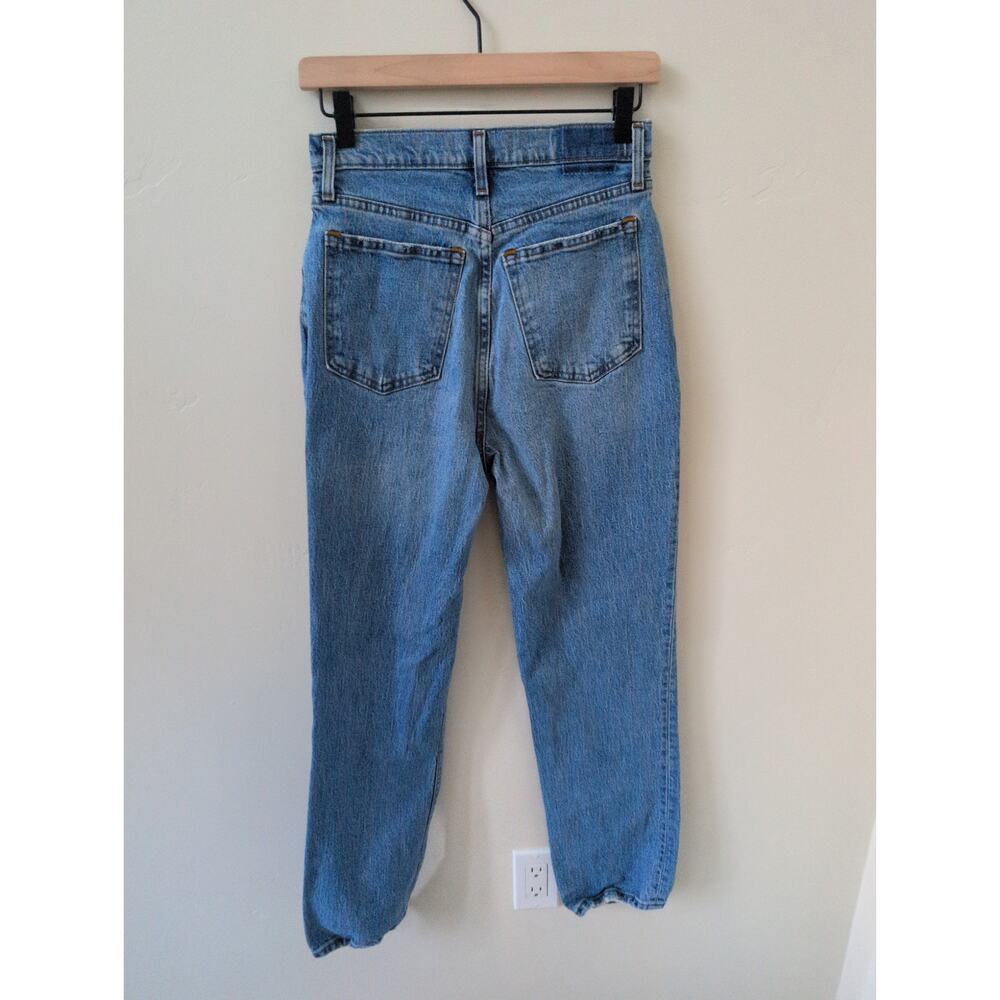 Abercrombie and Fitch 90s Straight Ultra High Rise Curve Love size 28 - Picture 4 of 4